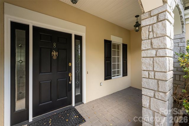 8 Clovelly Way, Asheville, NC 28803