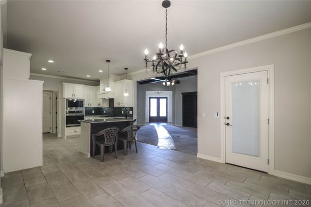 1335 E Teresa Avenue, Sapulpa, OK 74066