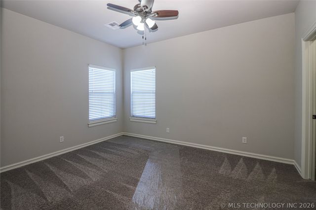 1335 E Teresa Avenue, Sapulpa, OK 74066