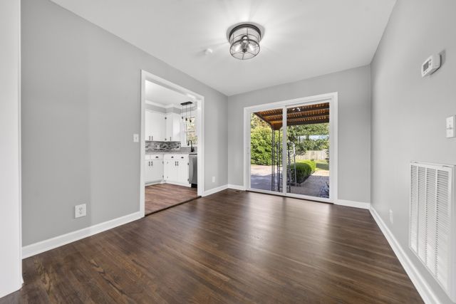 111 Hiller Dr, Old Hickory, TN 37138