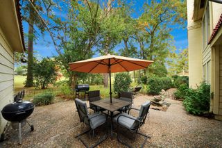 17 Winged Foot Drive, Conroe, TX 77304