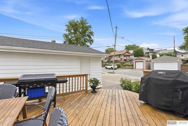 4402 Barker Avenue, Omaha, NE 68105