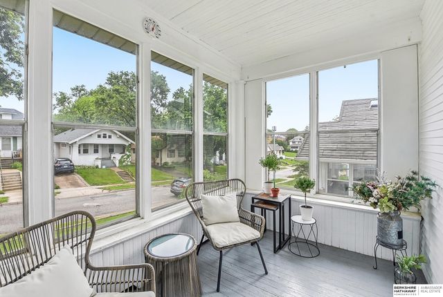 4402 Barker Avenue, Omaha, NE 68105