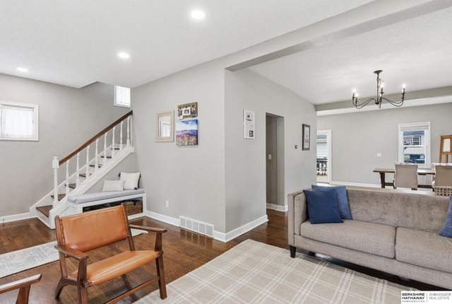 4402 Barker Avenue, Omaha, NE 68105