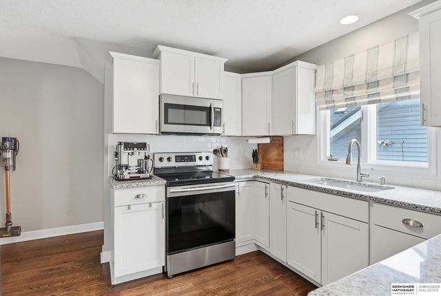 4402 Barker Avenue, Omaha, NE 68105