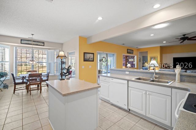 31 Willow Brook Dr, Bluffton, SC 29909