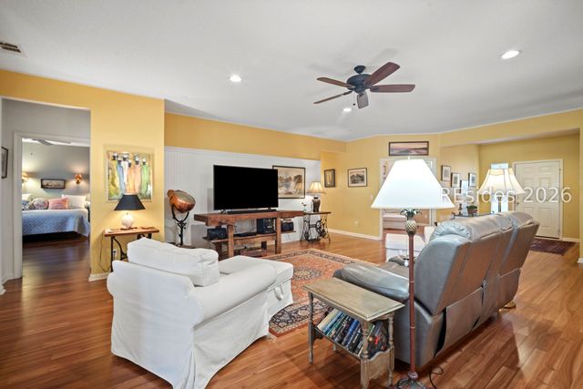 31 Willow Brook Dr, Bluffton, SC 29909