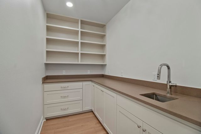 9244 Villas Court, Tyler, TX 75703