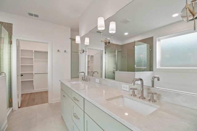 9244 Villas Court, Tyler, TX 75703