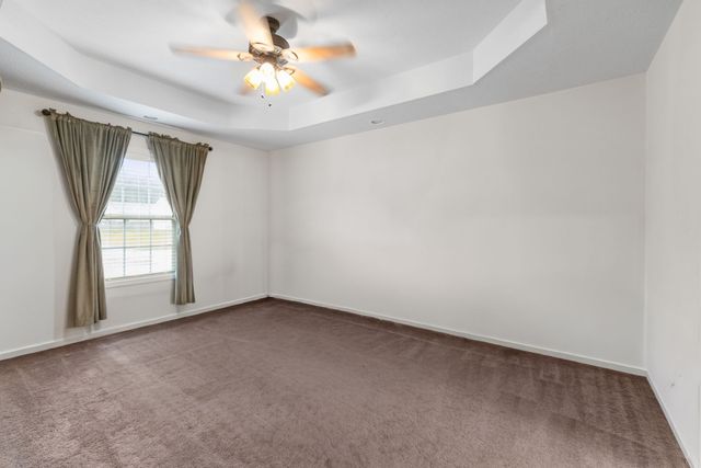 216 Williamsburg Cir, Tullahoma, TN 37388