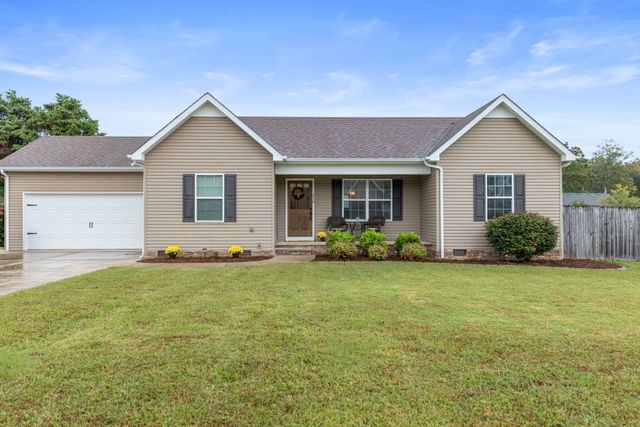 216 Williamsburg Cir, Tullahoma, TN 37388