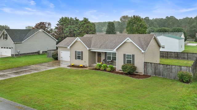 216 Williamsburg Cir, Tullahoma, TN 37388