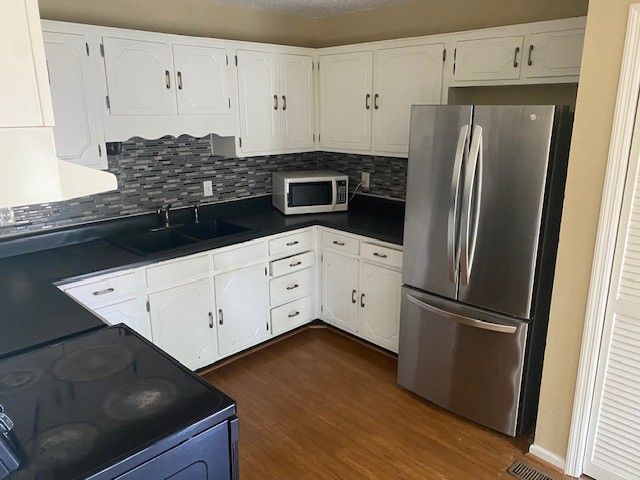 2805 Barksdale Ln, Antioch, TN 37013