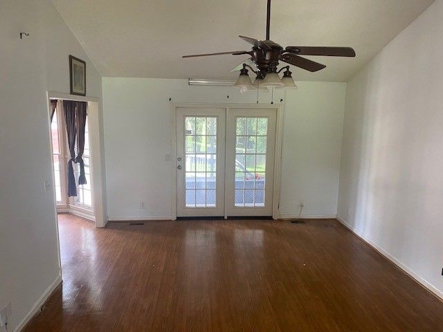2805 Barksdale Ln, Antioch, TN 37013