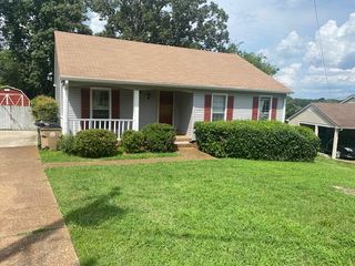 2805 Barksdale Ln, Antioch, TN 37013