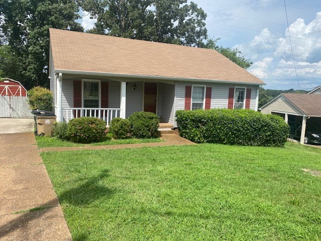 2805 Barksdale Ln, Antioch, TN 37013