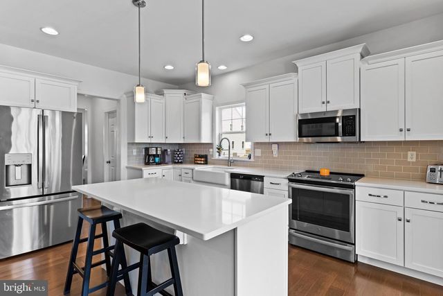 25 ELDON LANE LN, Carlisle, PA 17015