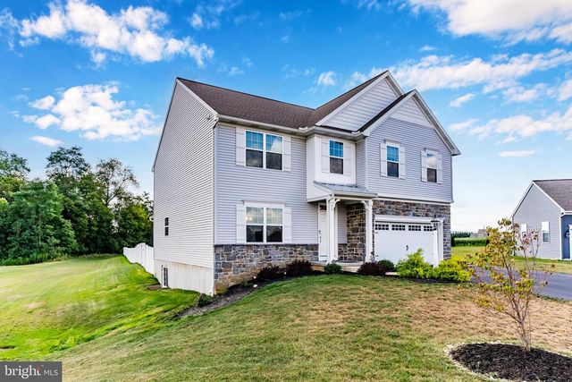 25 ELDON LANE LN, Carlisle, PA 17015