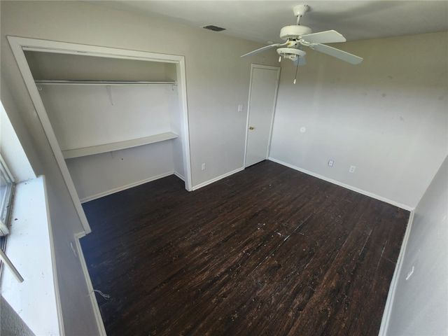 7406 Milky Way Dr, Corpus Christi, TX 78412