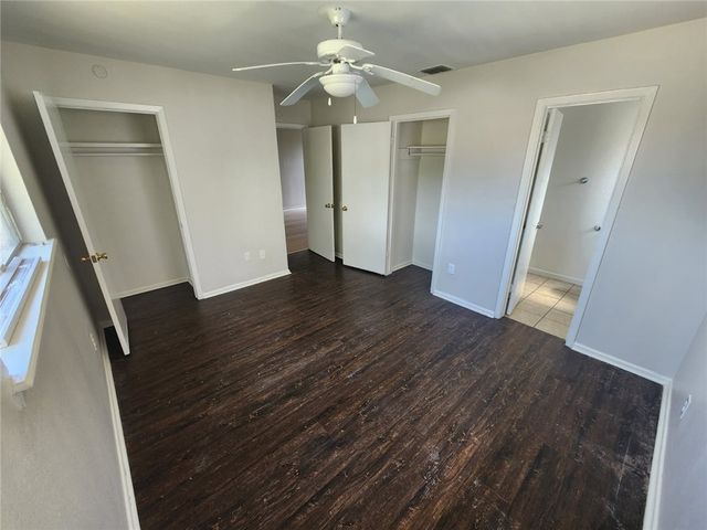 7406 Milky Way Dr, Corpus Christi, TX 78412