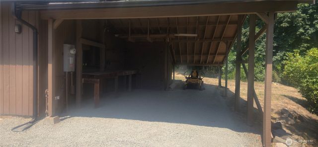 22718 SE 321st Place, Kent, WA 98042