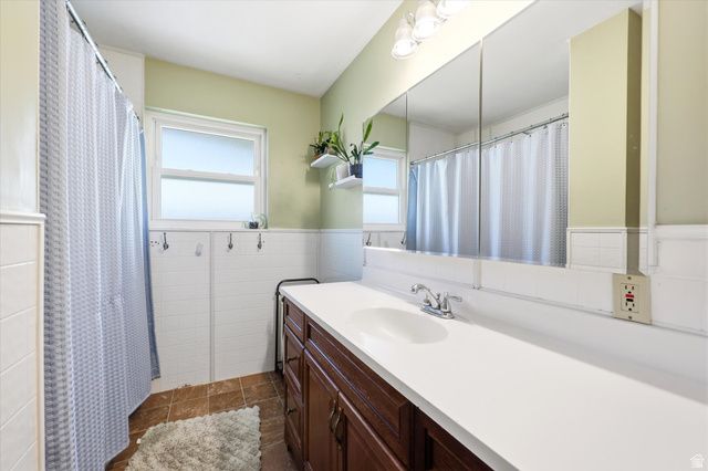 5037 S 3200 W, Taylorsville, UT 84118