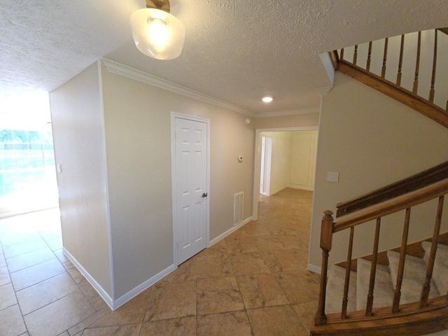 2502 Fairwind Drive, Houston, TX 77062