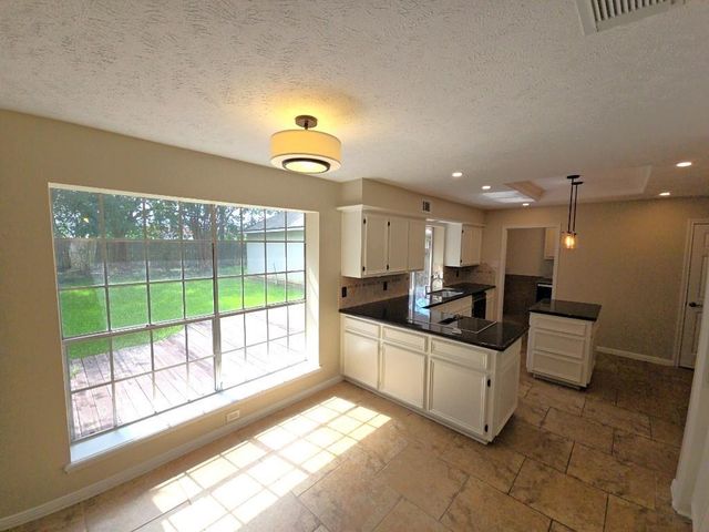 2502 Fairwind Drive, Houston, TX 77062