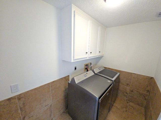 2502 Fairwind Drive, Houston, TX 77062