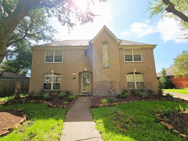 2502 Fairwind Drive, Houston, TX 77062