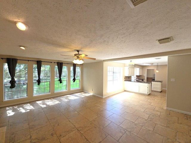 2502 Fairwind Drive, Houston, TX 77062
