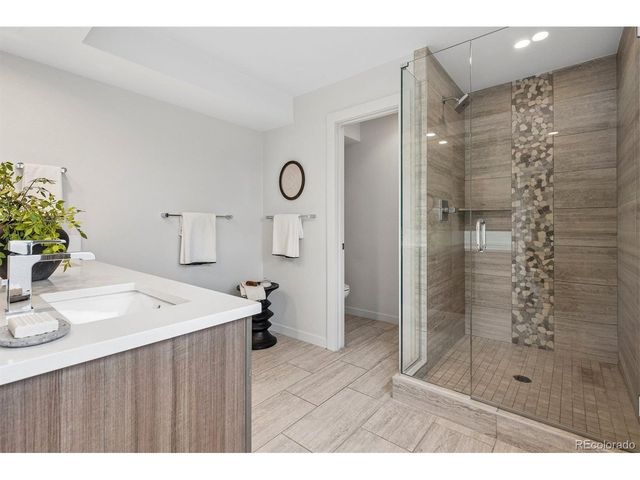3404 Newton St, Denver, CO 80211