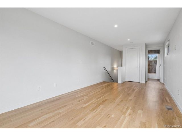 3404 Newton St, Denver, CO 80211