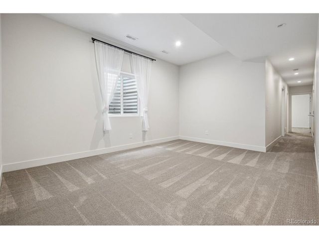 3404 Newton St, Denver, CO 80211