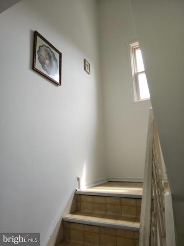 107 LOCKART PLZ, Philadelphia, PA 19116