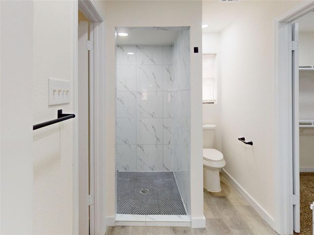 2218 Poplar Park Drive, Houston, TX 77339