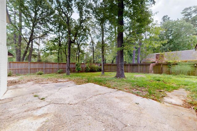 2218 Poplar Park Drive, Houston, TX 77339