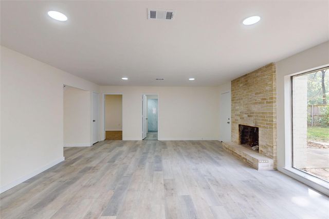 2218 Poplar Park Drive, Houston, TX 77339