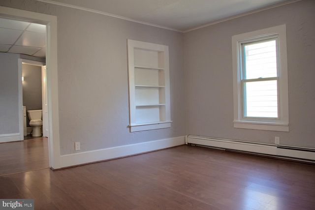 27 SHERIDAN ST N, Coal Township, PA 17866