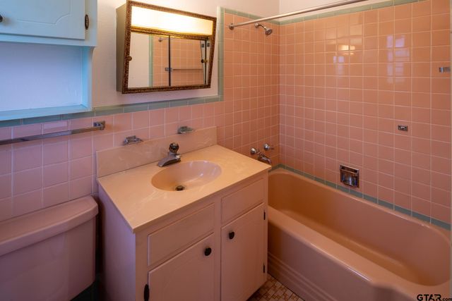 2745 Curtis, Tyler, TX 75701