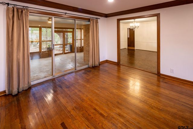 2745 Curtis, Tyler, TX 75701