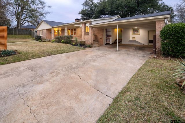 2745 Curtis, Tyler, TX 75701