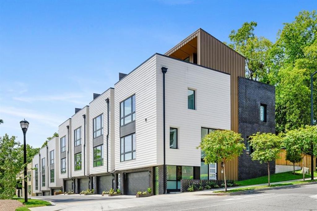 1645 Overlook NW Way 9, Atlanta, GA 30318