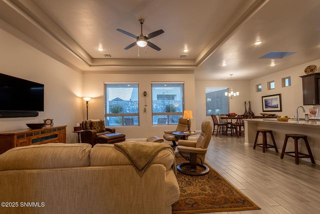 4234 Arcadia Point, Las Cruces, NM 88011