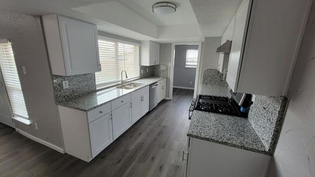 5144 Reed Drive, The Colony, TX 75056