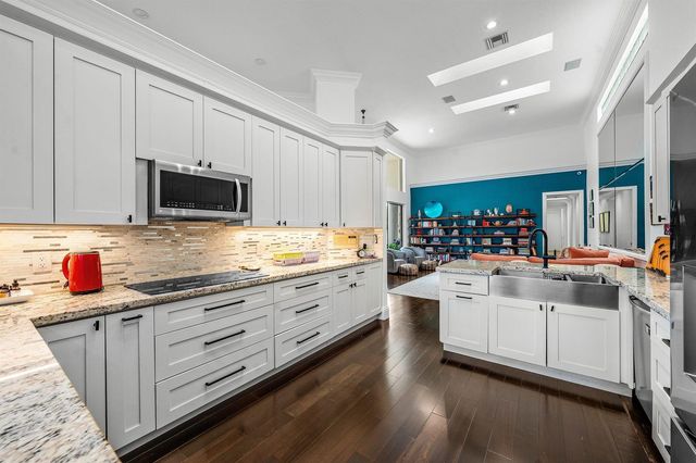 3507 NW Clubside Circle, Boca Raton, FL 33496