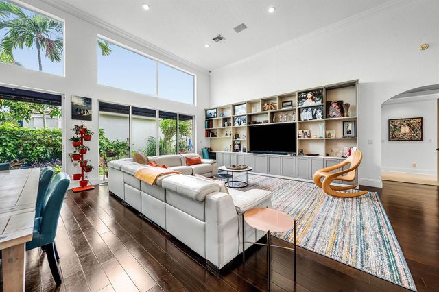 3507 NW Clubside Circle, Boca Raton, FL 33496