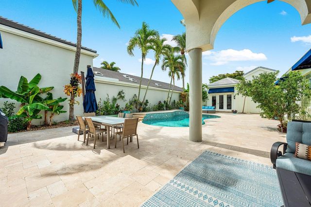 3507 NW Clubside Circle, Boca Raton, FL 33496