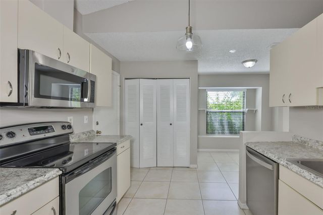1209 LITCHFIELD DRIVE 42, Sun City Center, FL 33573