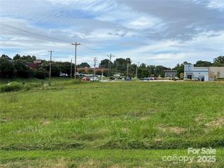 268 Turnersburg Hwy Highway, Statesville, NC 28625